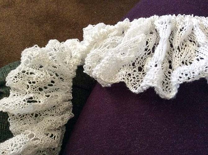 The math behind customizing a knitted lace stole