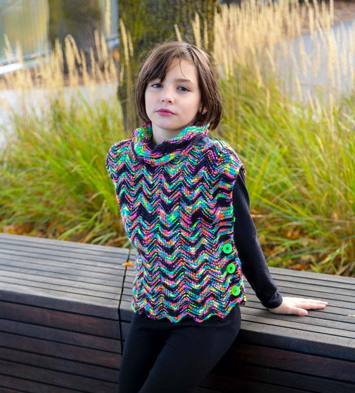 Rick Rack Poncho and Cowl by Flo Flory for ANPTmag Issue 49; photo by Carla A. Canonico