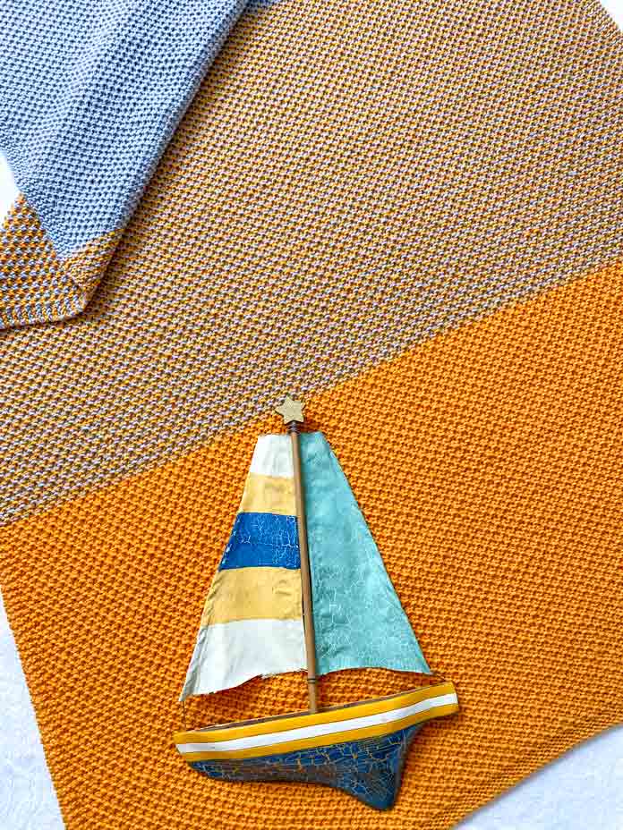 The back of the Bee Stitch is just as attractive as the front. ‘Bee’ is for Blankie by Nancy Lekx for ANPTmag Issue 56; photo by Carla A. Canonico for ANPTmag