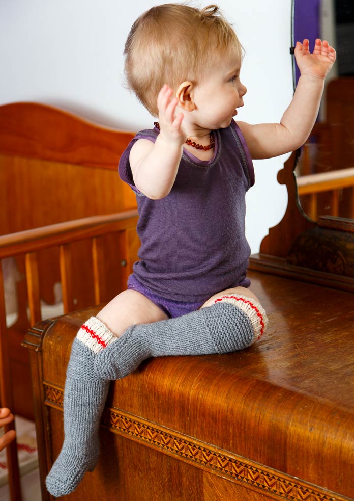 Bendy Bootees, Bootees with Knees by Cynthia MacDougall for ANPTmag Issue Spring 2014; photo by Carla A. Canonico for ANPTmag