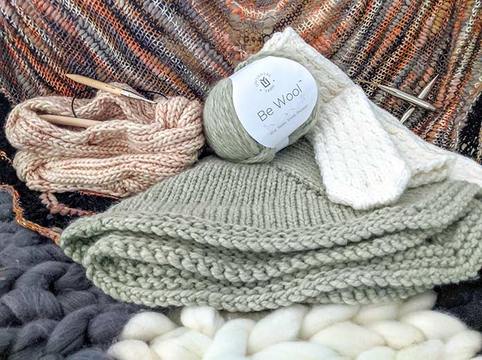 DIY Super Bulky Arm Knitting Kit Chunky Knit Blanket Very Thick Gigantic  Yarn Massive Knitted Loop 