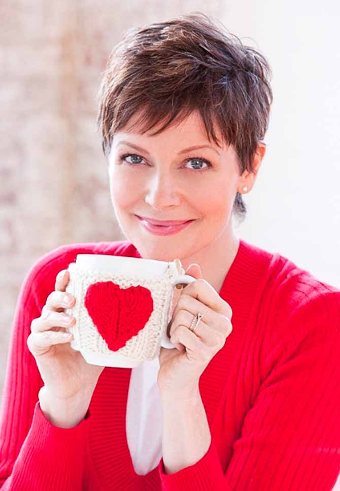 The Valentine's Day Mug Hug pattern by Red Heart! Change the colors up to suit your kitchen, or make it in pink for a friend going through cancer treatment.